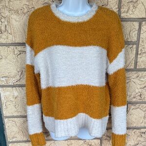 Melloday crewneck long-sleeved fuzzy Mustard / Cream Striped Sweater Soft Comfy